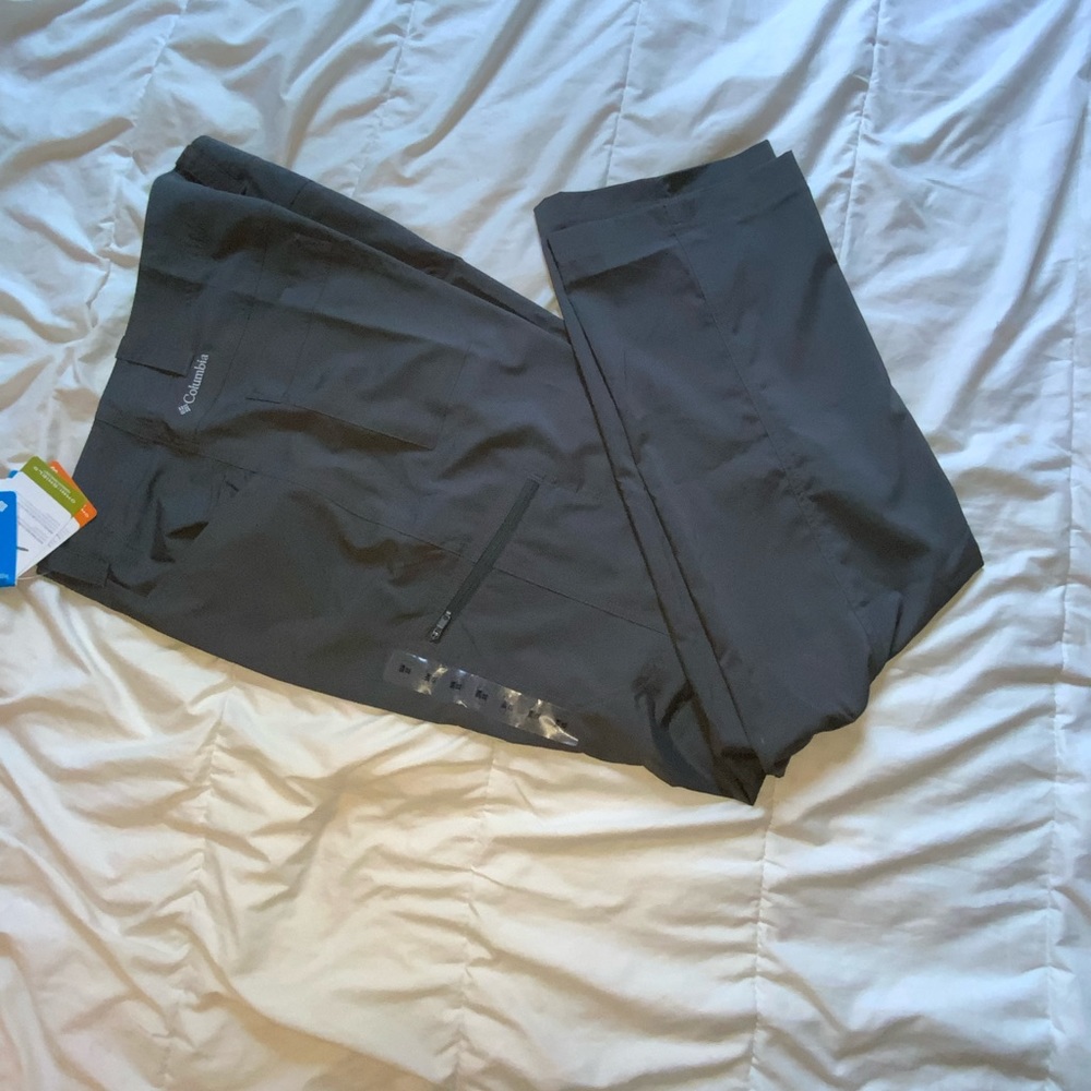 Columbia I'm Omni shade, sun protection up to UPF50, water and stain resistant.